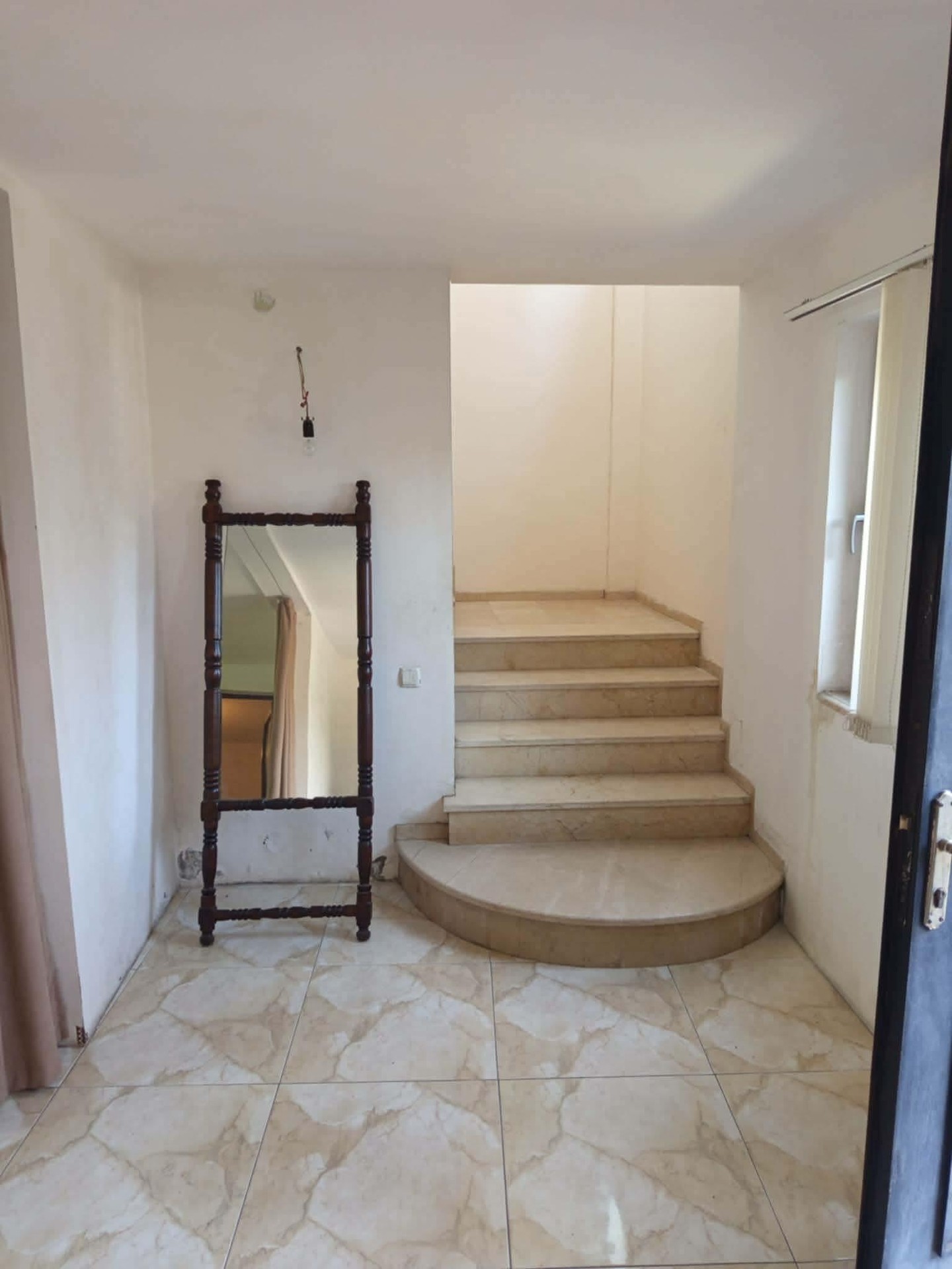 3-Room House For Rent In Batumi, Kakutsa Choloqashvili 2nd Lane, 1 view 14
