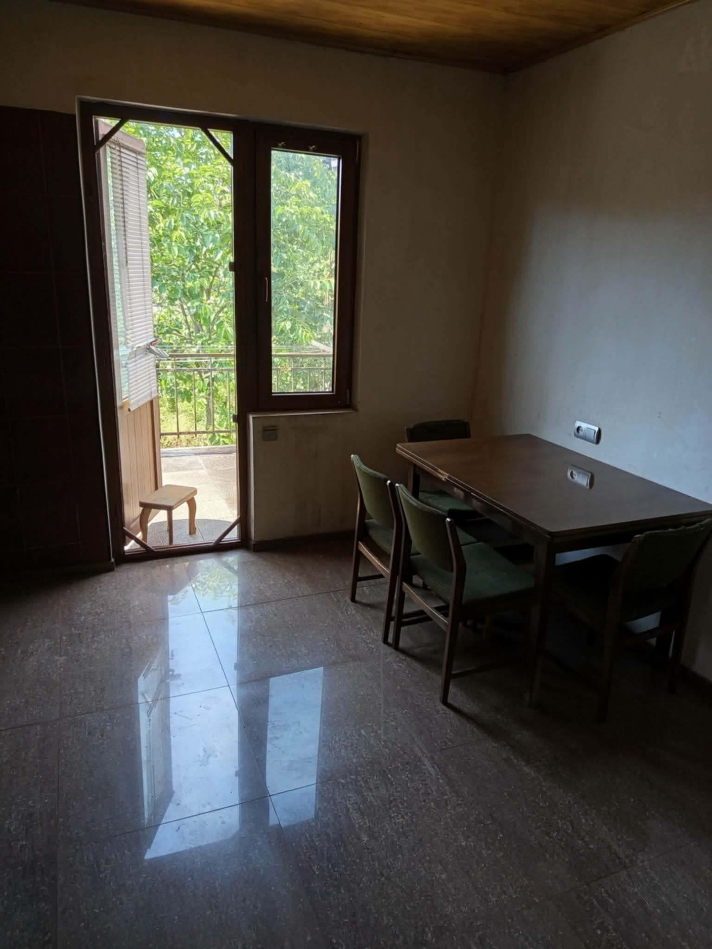 3-Room House For Rent In Batumi, Kakutsa Choloqashvili 2nd Lane, 1 view 12
