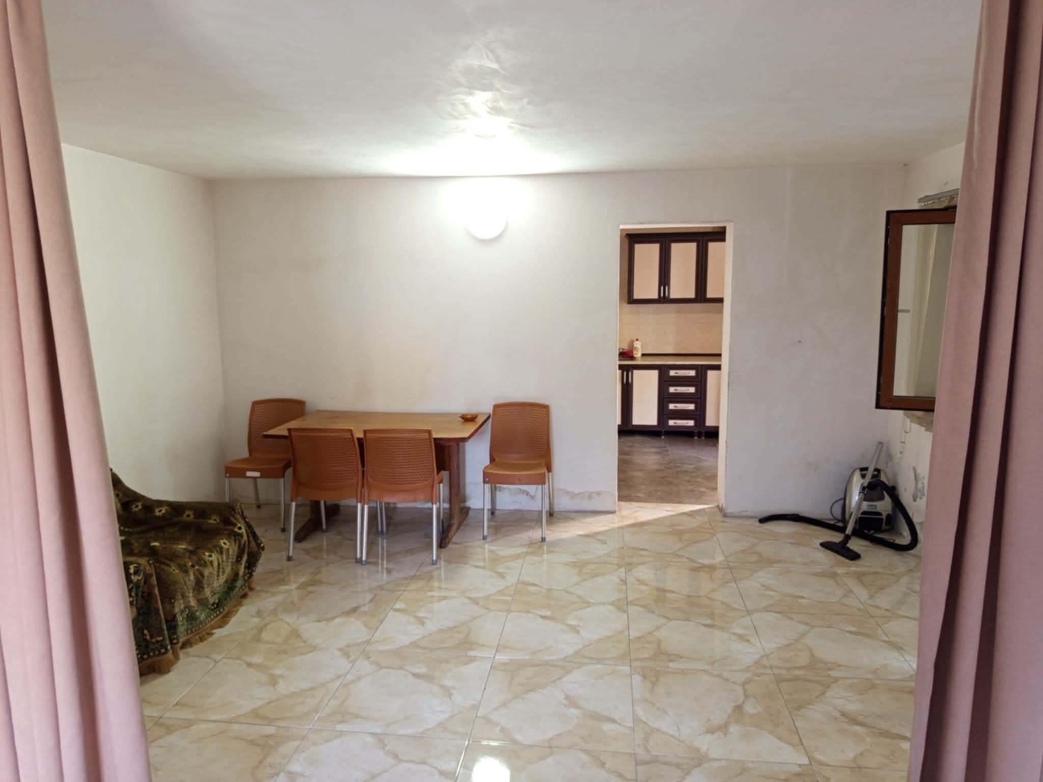 3-Room House For Rent In Batumi, Kakutsa Choloqashvili 2nd Lane, 1 view 16