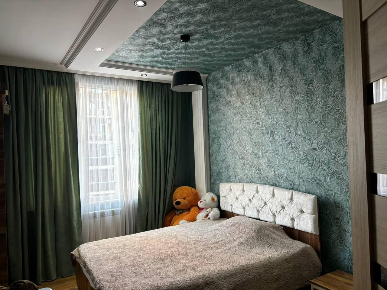 3-Room Apartment For Daily Rent In Batumi, Demetre Tavdadebuli St, 38, 75 M² — $70 Per Day view 1