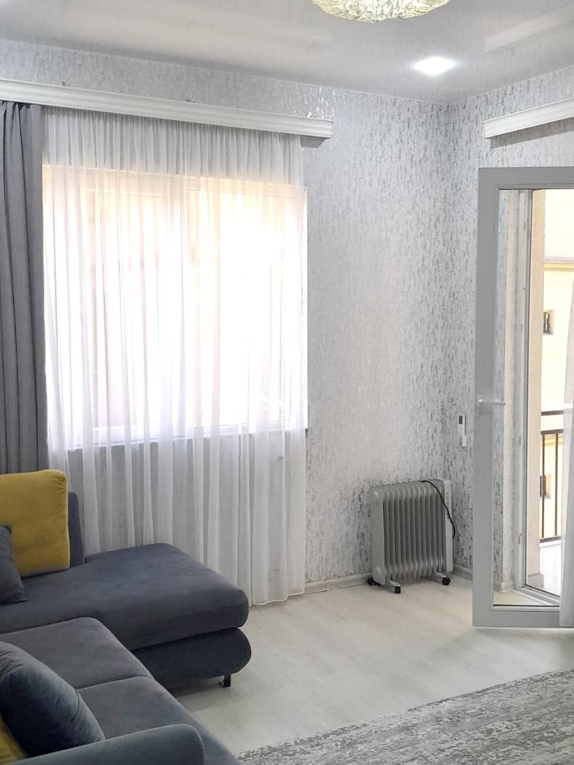 2-Room Apartment For Rent In Batumi, Ketevan Tsamebuli St, 19 view 7