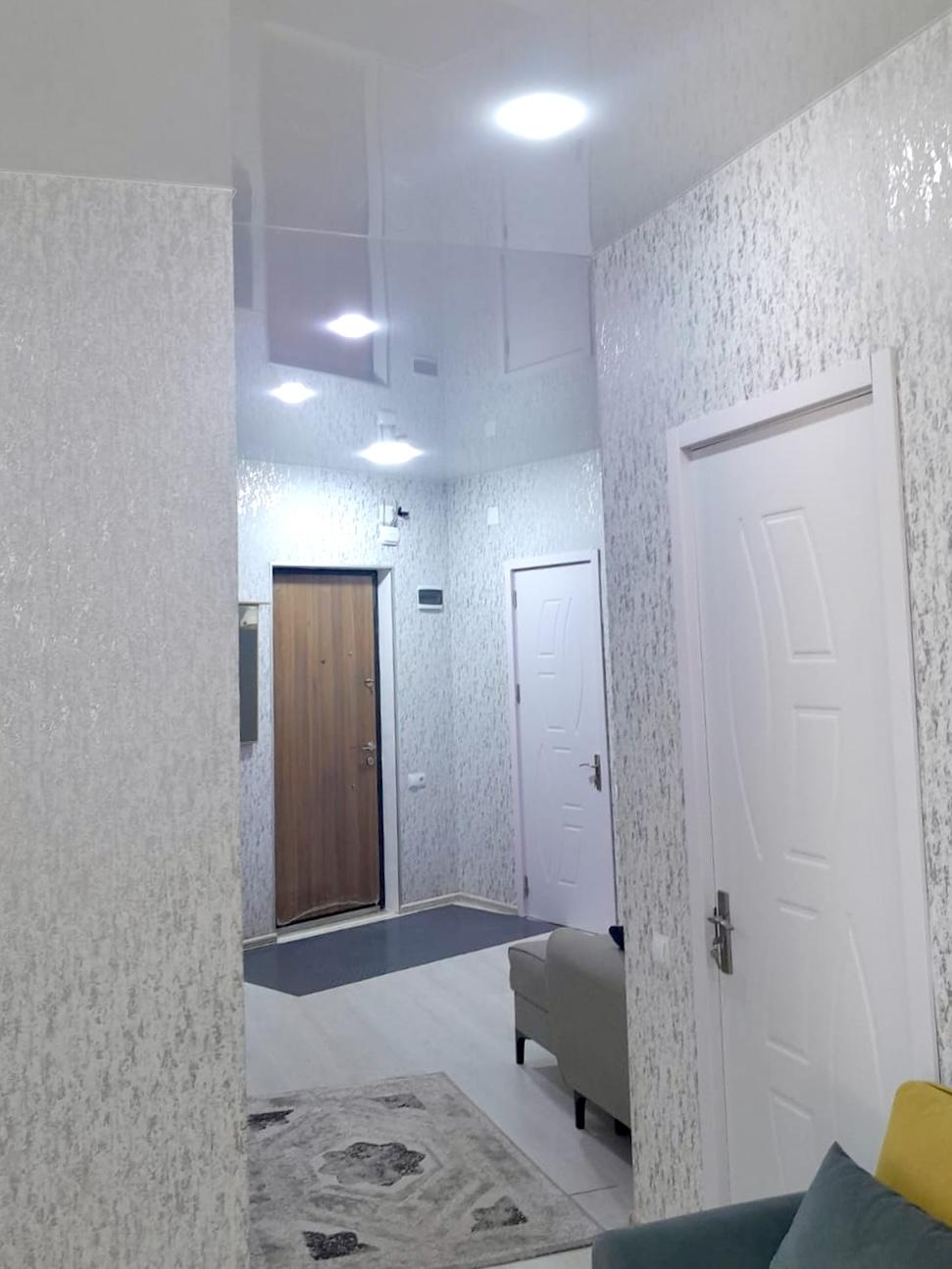 2-Room Apartment For Rent In Batumi, Ketevan Tsamebuli St, 19 view 1