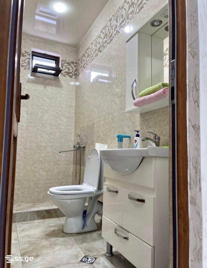 2-Room House For Rent In Batumi, Petre Melikishvili 2nd Lane, 10 view 3