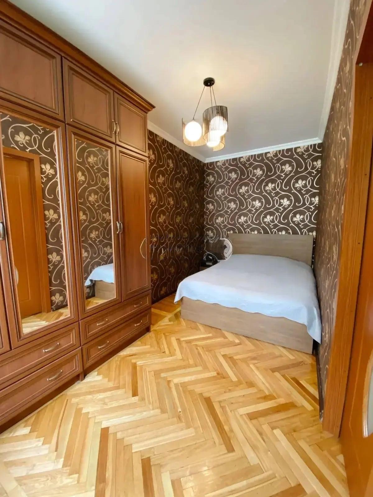 4-Room Apartment For Daily Rent In Batumi, Shota Rustaveli St, 11, 100 M² — 280 ₾ Per Day view 5