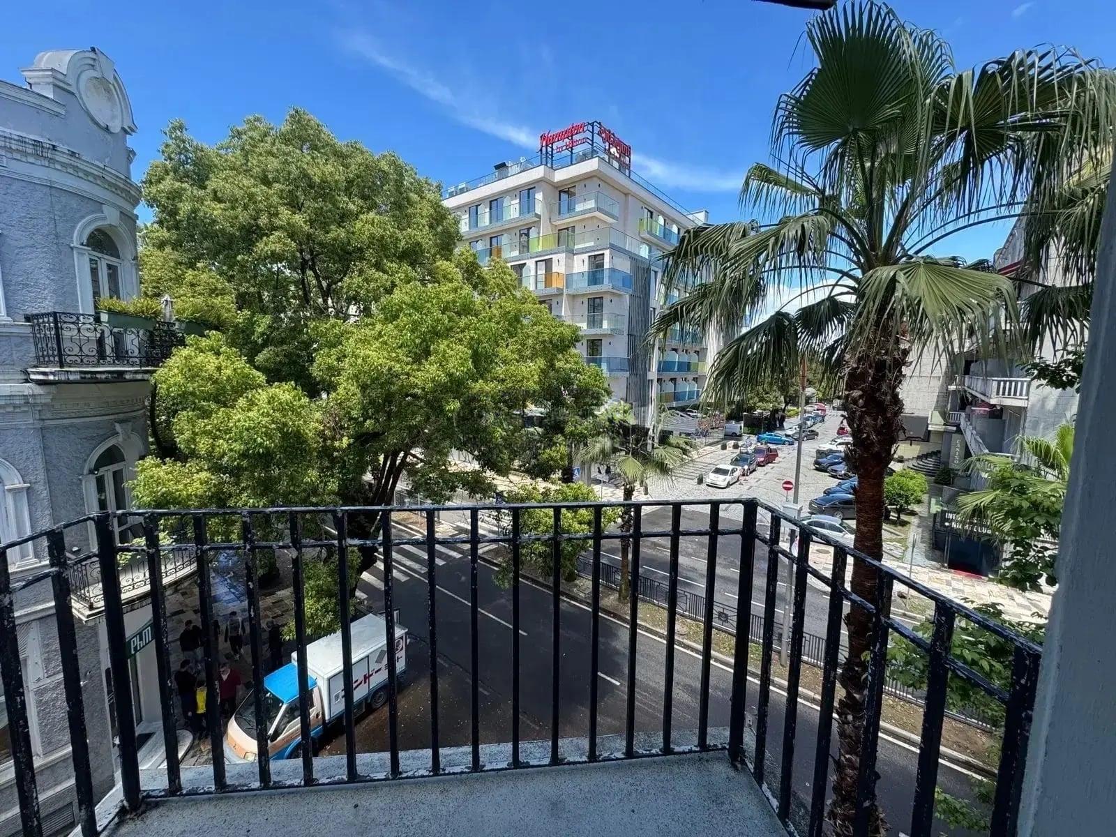 4-Room Apartment For Daily Rent In Batumi, Shota Rustaveli St, 11, 100 M² — 280 ₾ Per Day view 7