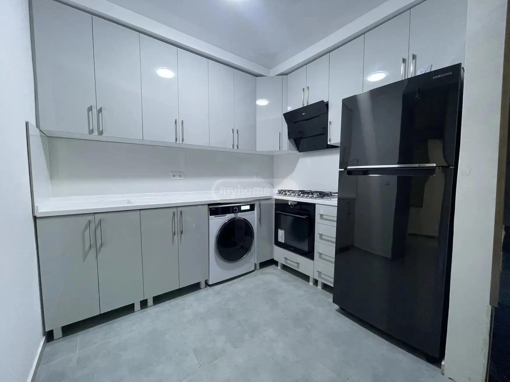 3-Room Apartment For Daily Rent In Batumi, Shalva Inasaridze St, 4, 65 M² — 300 ₾ Per Day view 4