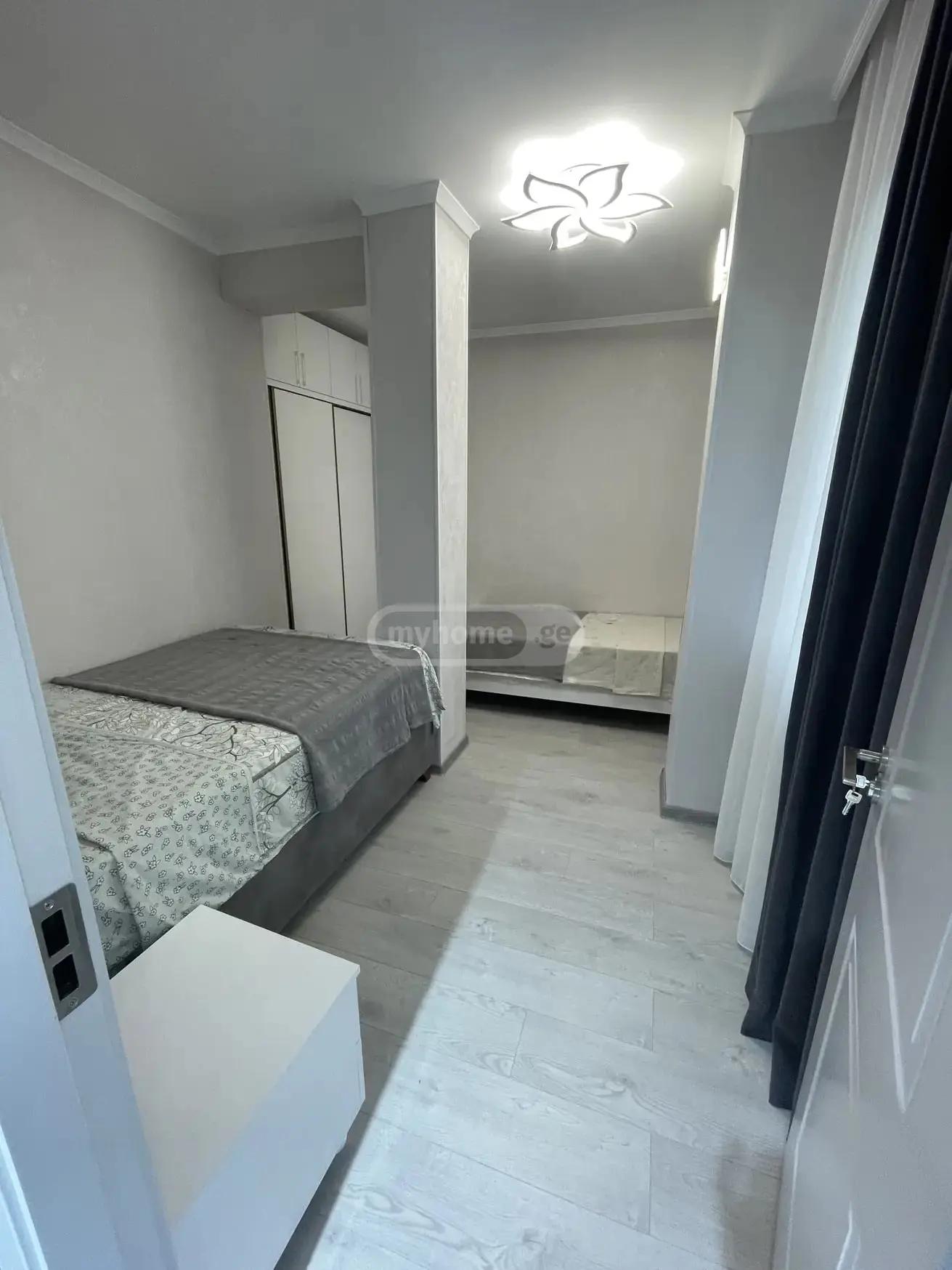 3-Room Apartment For Daily Rent In Batumi, Shalva Inasaridze St, 4, 65 M² — 300 ₾ Per Day view 9