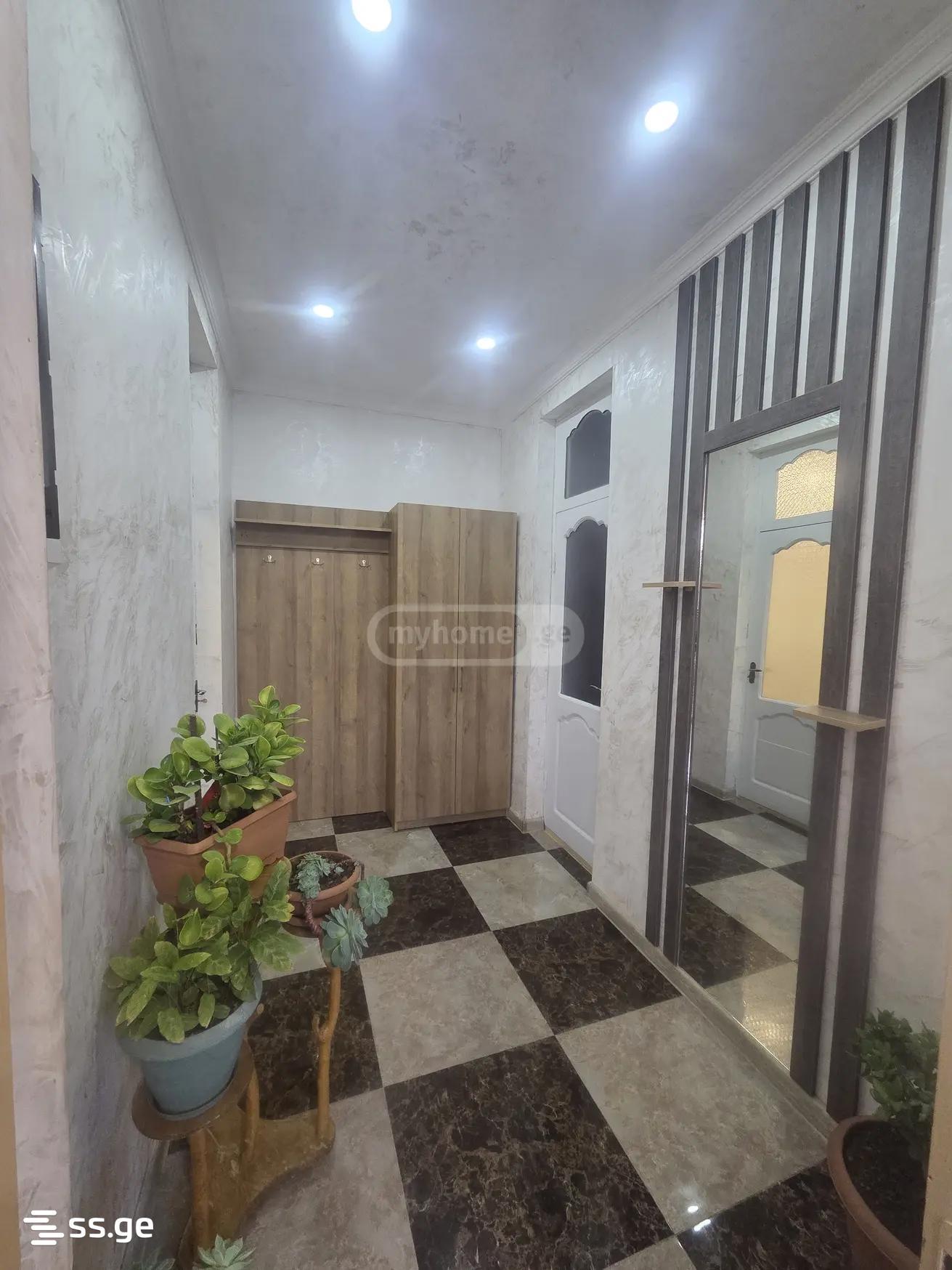 2-Room House For Rent In Batumi, Markoz Achareli 3rd Lane, 40 view 6