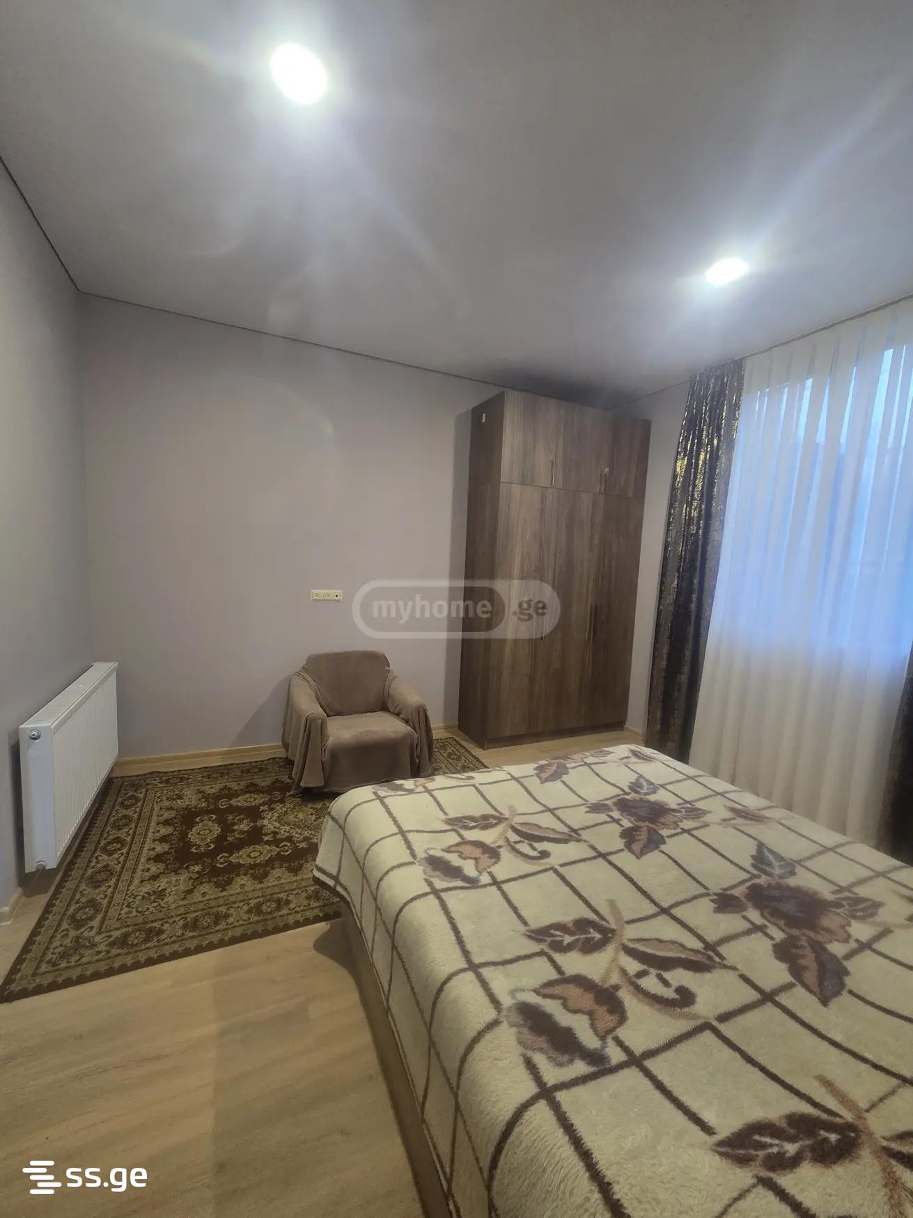 2-Room House For Rent In Batumi, Markoz Achareli 3rd Lane, 40 view 3