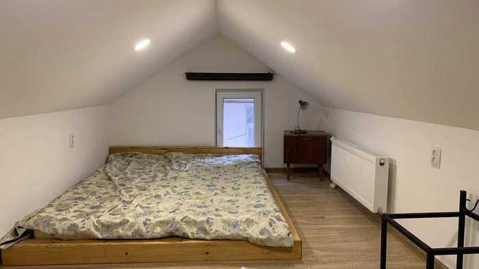 2-Zimmer-Wohnung, Kveda Chugureti