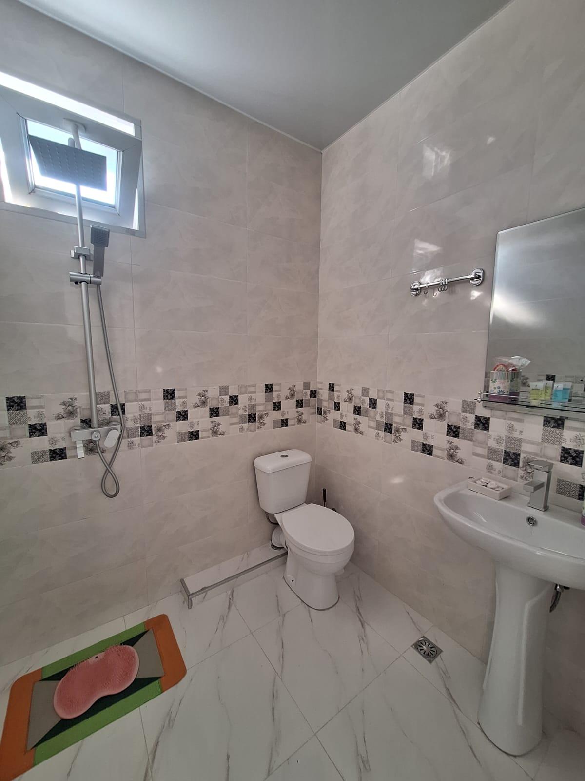 5-Room House For Rent In Batumi, Markoz Achareli 3rd Lane, 12 view 31