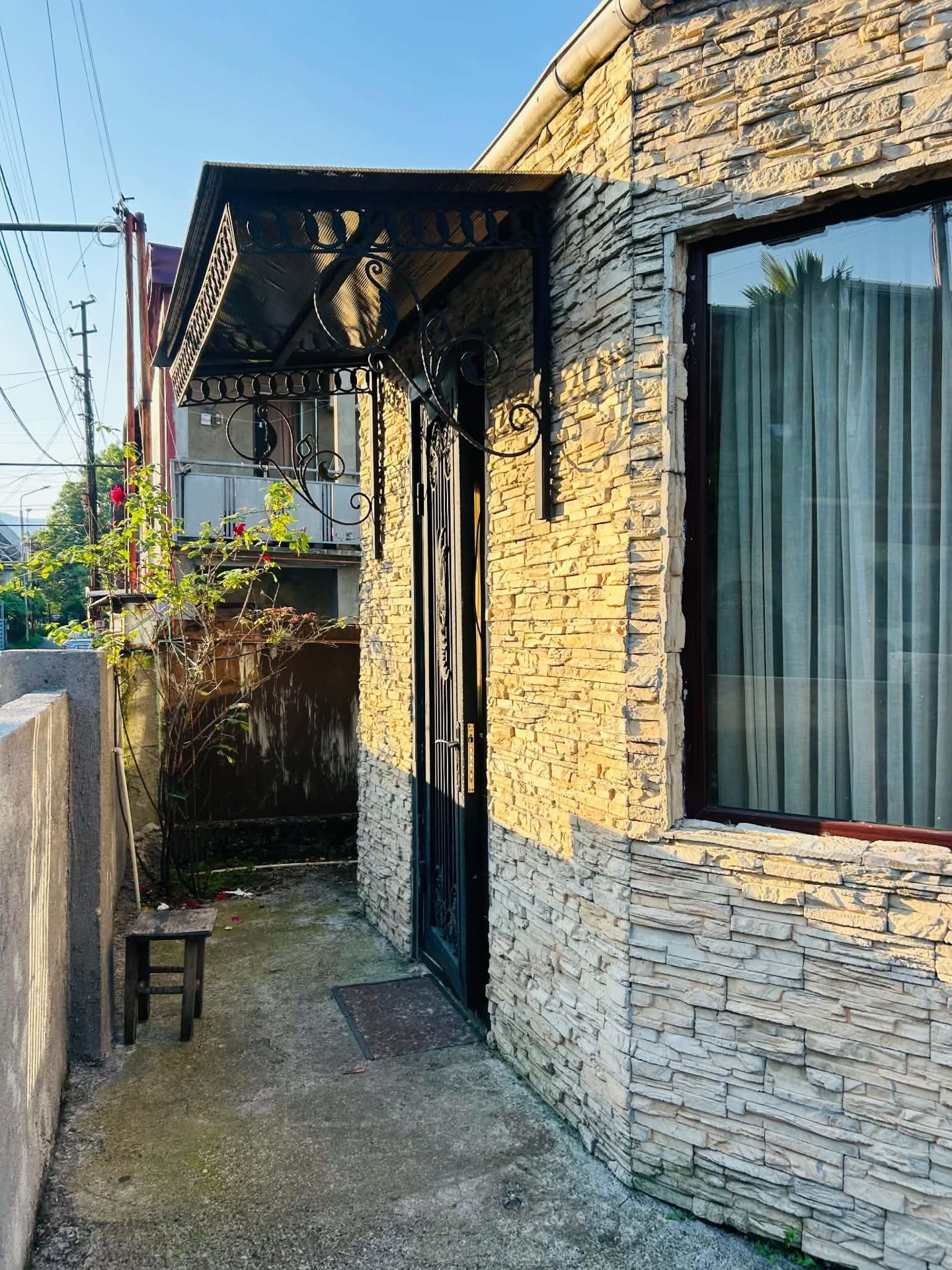 3-Room House For Sale In Batumi, David Bakradze St, 25a view 2