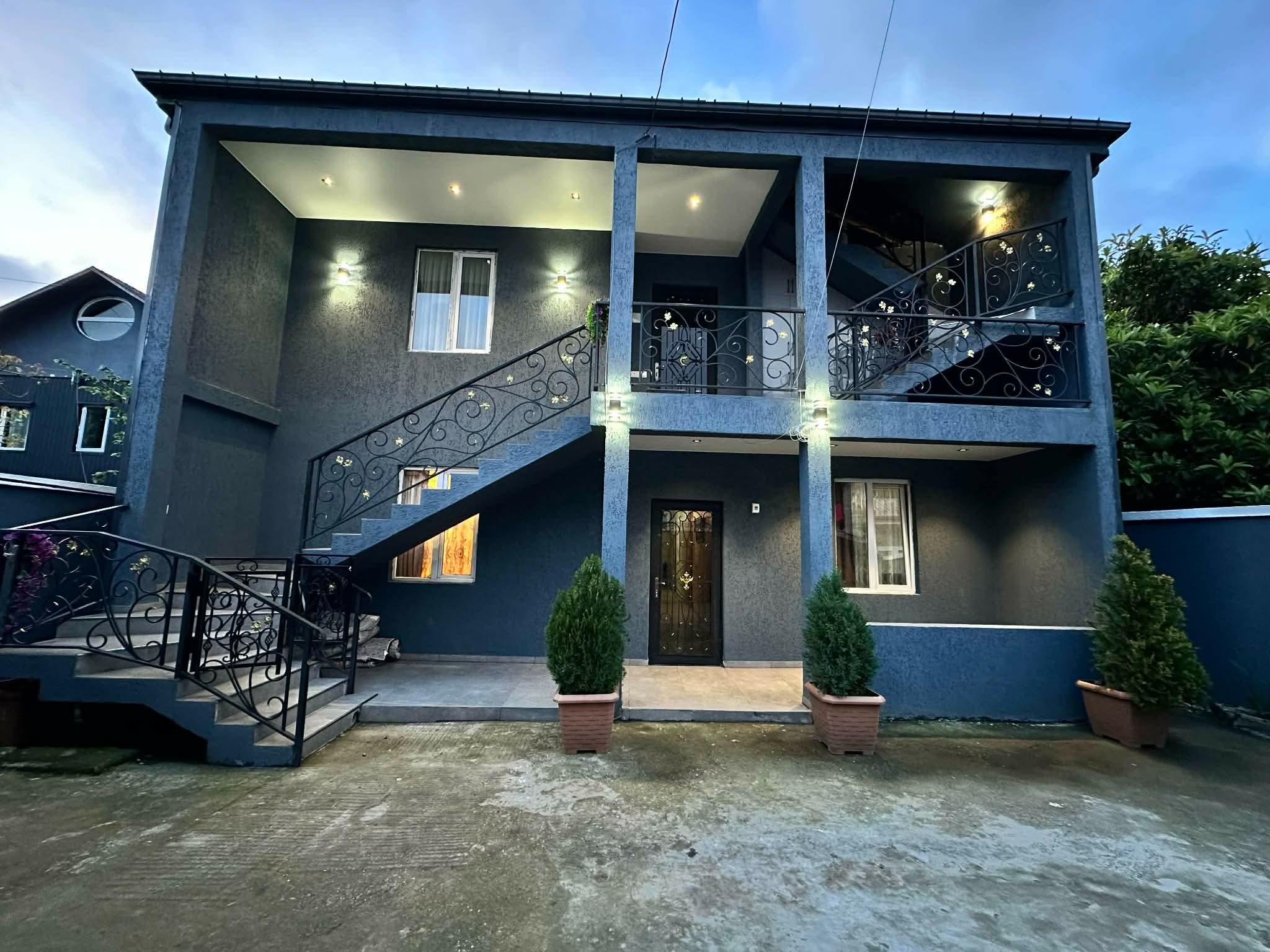 4-Room House In Chakvi, Mamia Gogolishvili St, 7, 130 M², Is Available For Daily Rent For 200 ₾ view 1