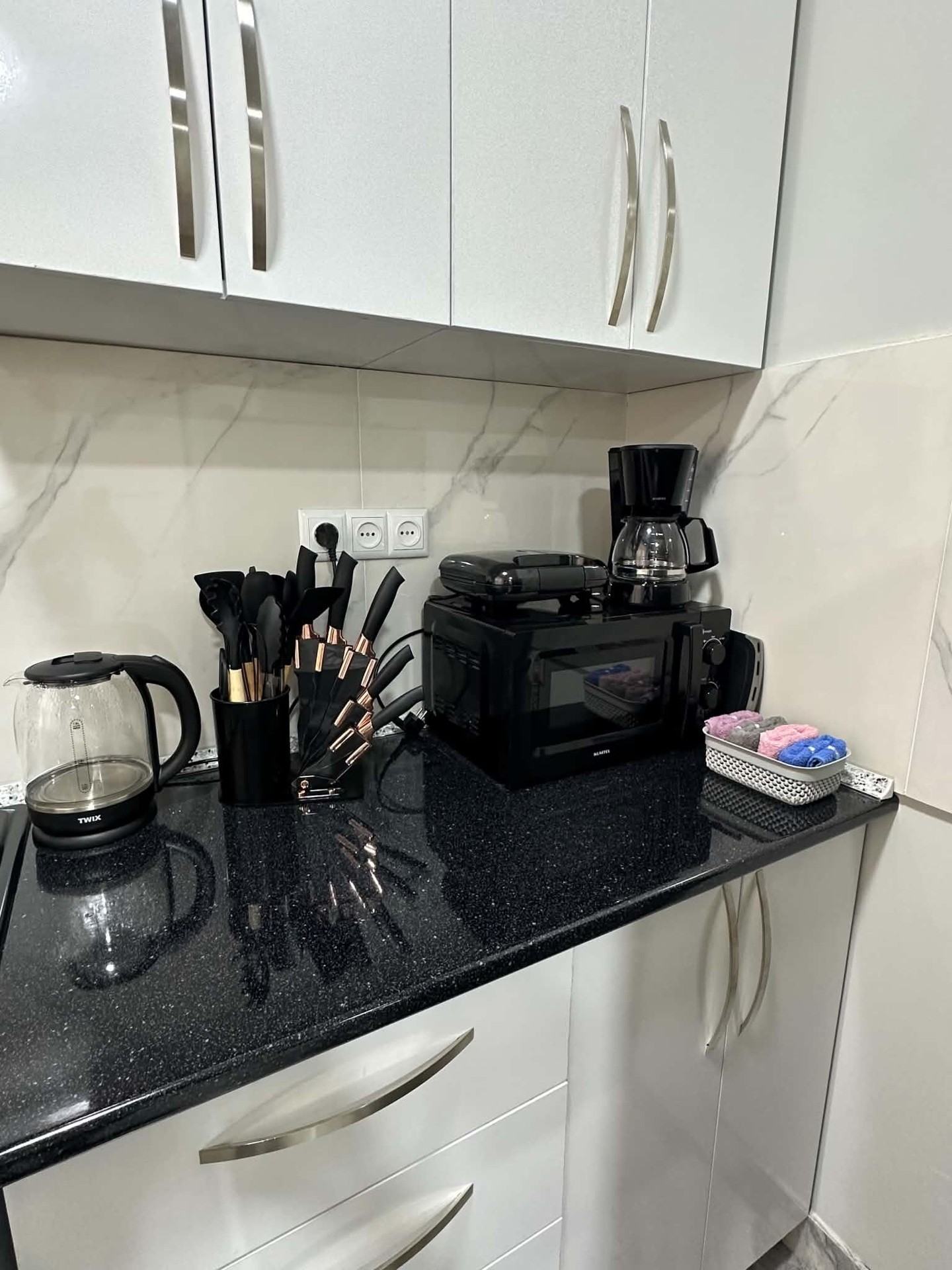 3-Room House For Rent In Batumi, Konstantine Gamsakhurdia St, 19 view 6