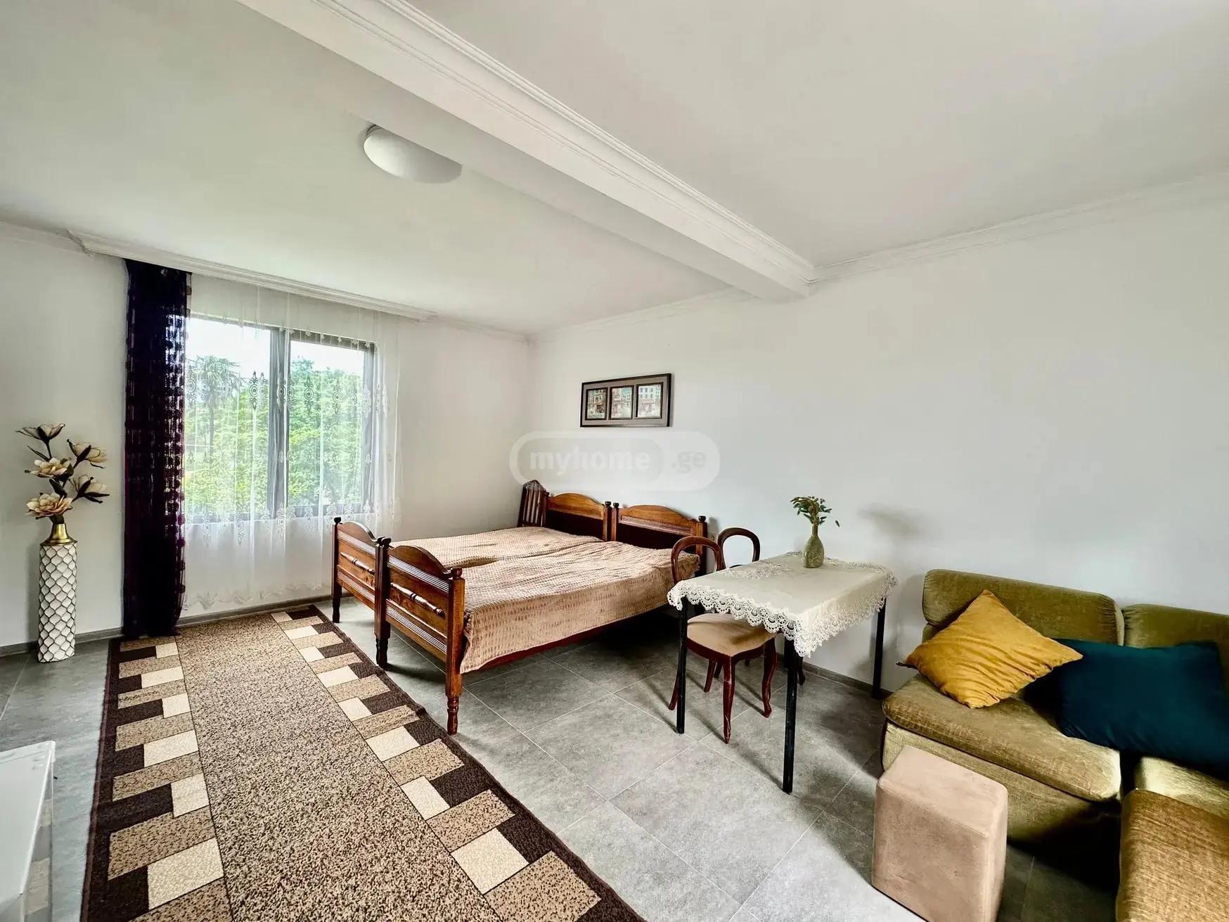 1-Room House For Rent In Batumi, Jincharadze St, 123 view 4