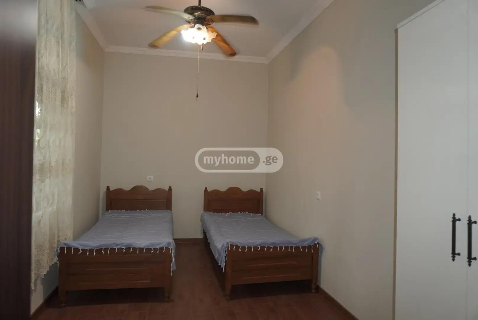 3-Room House For Rent In Batumi, Evgeni Mikeladze St, 20 view 5