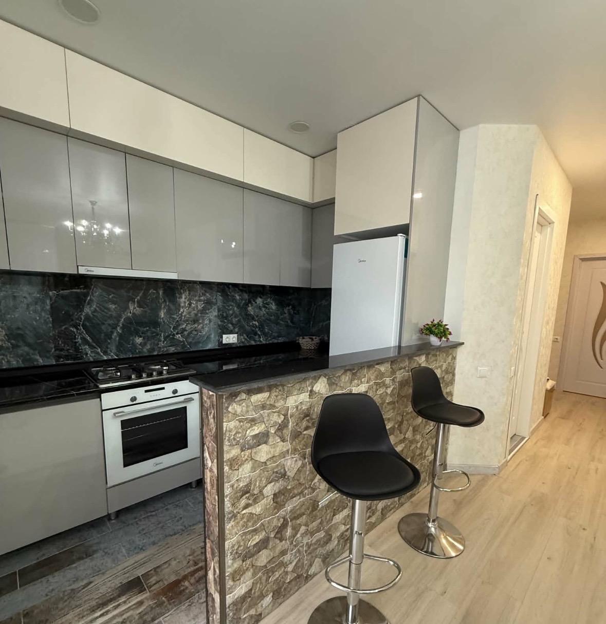 3-Room Apartment For Rent In Batumi, Horizon Abashidze view 3