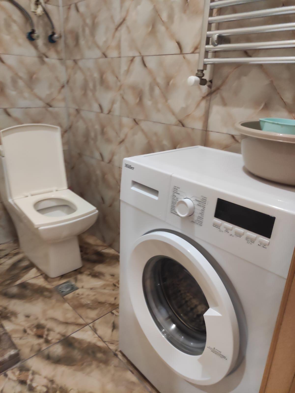 4-Room Apartment For Daily Rent In Batumi, Subtropic City, 150 M² — 250 ₾ Per Day view 2