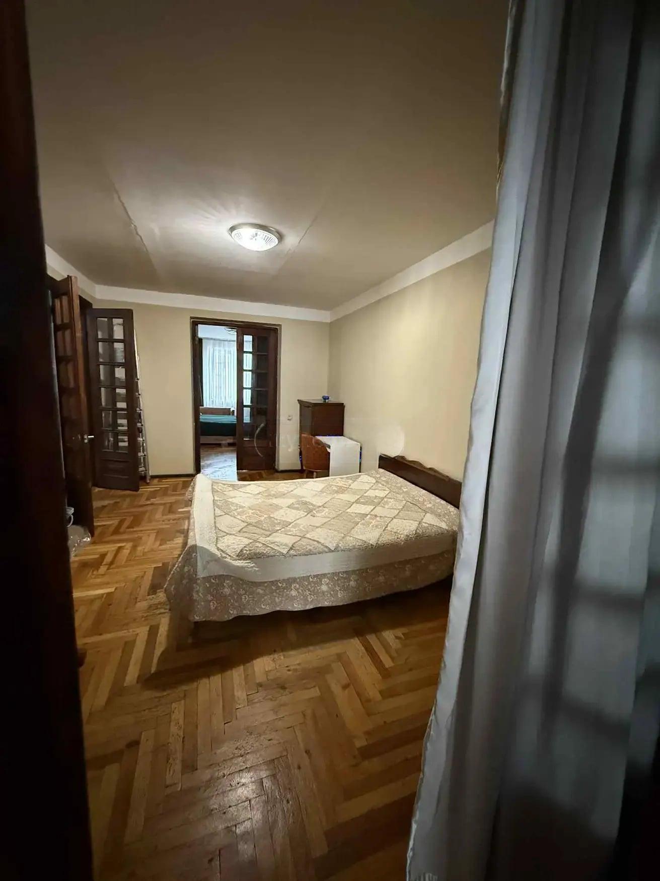 4-Room Apartment For Daily Rent In Batumi, Zurab Gorgiladze St, 121, 108 M² — 200 ₾ Per Day view 9