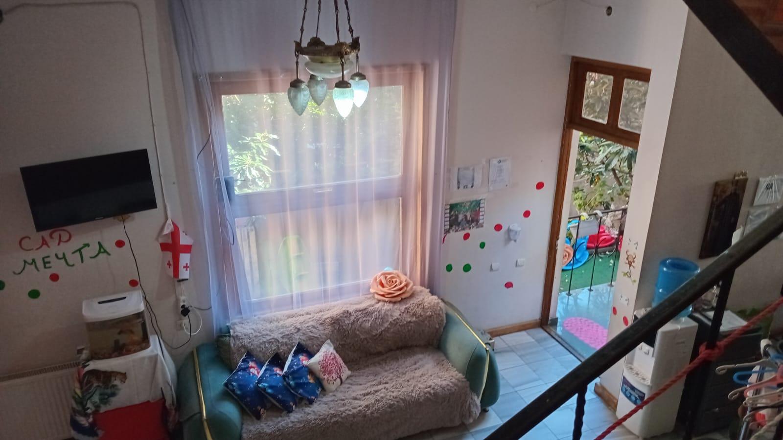 8-Room House For Rent In Batumi, Zakaria Paliashvili St, 10 view 11