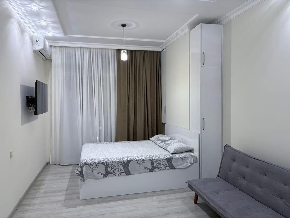 Studio Apartment For Daily Rent In Batumi, Middle House, 33 M² — 110 ₾ Per Day view 6