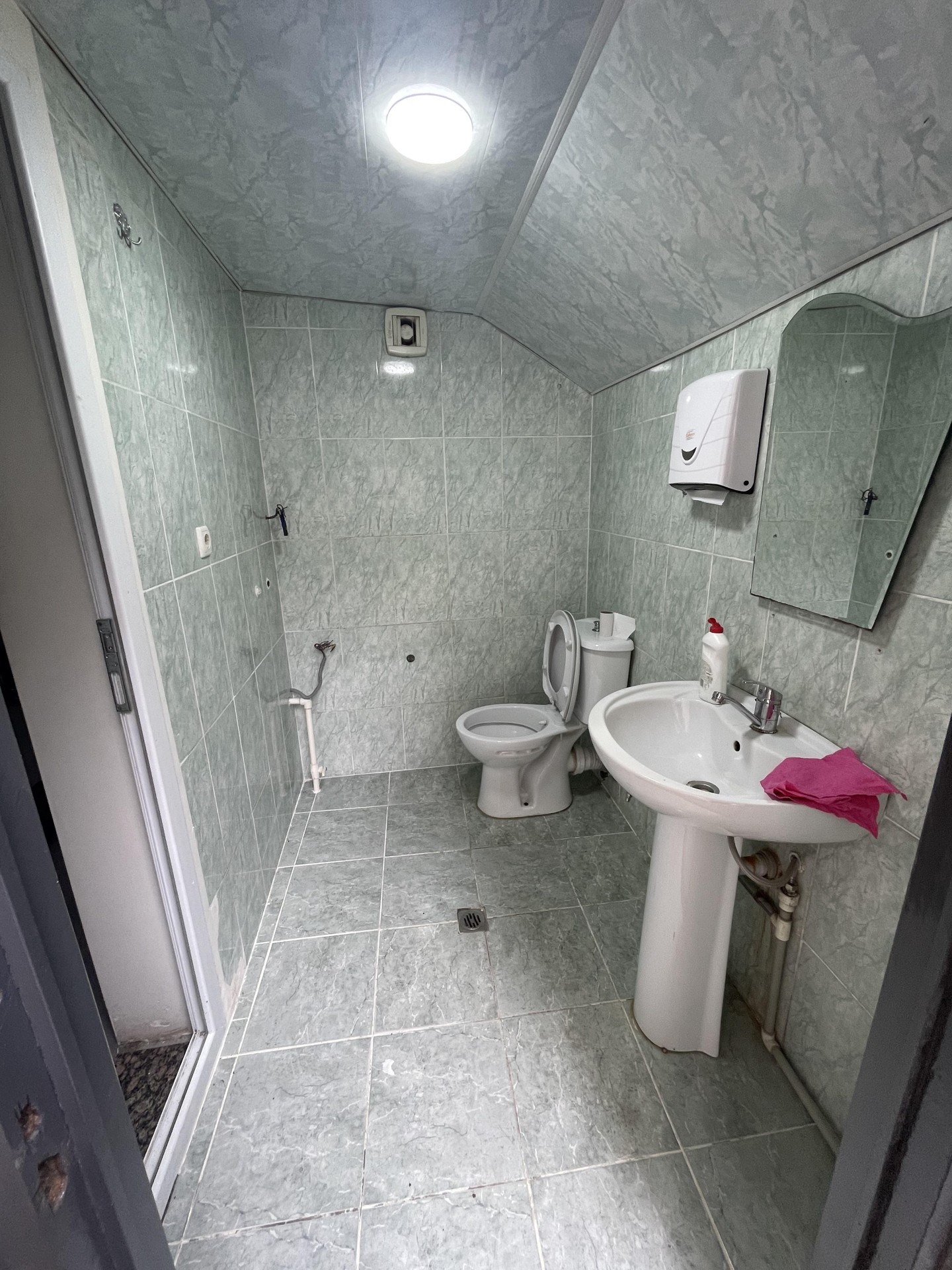Commercial Property For Rent: 90 M² In Batumi, Vakhtang Gorgasali St, 9 – $2,500 view 8
