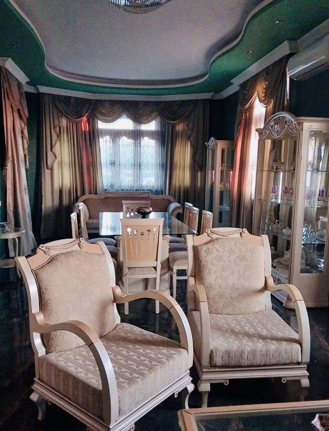 9-Room House For Rent In Batumi, Ioseb Noneshvili St, 16/20 view 1