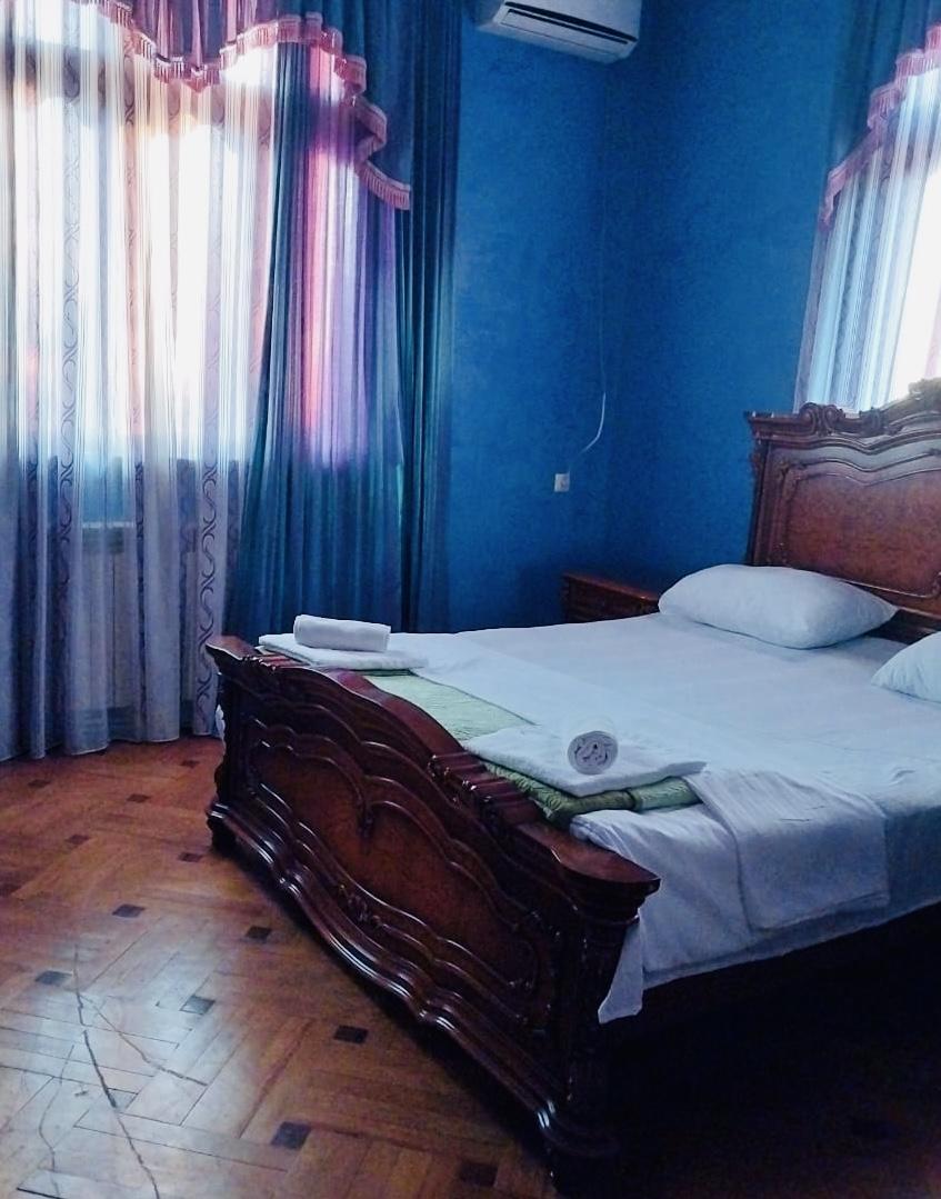 9-Room House For Rent In Batumi, Ioseb Noneshvili St, 16/20 view 11