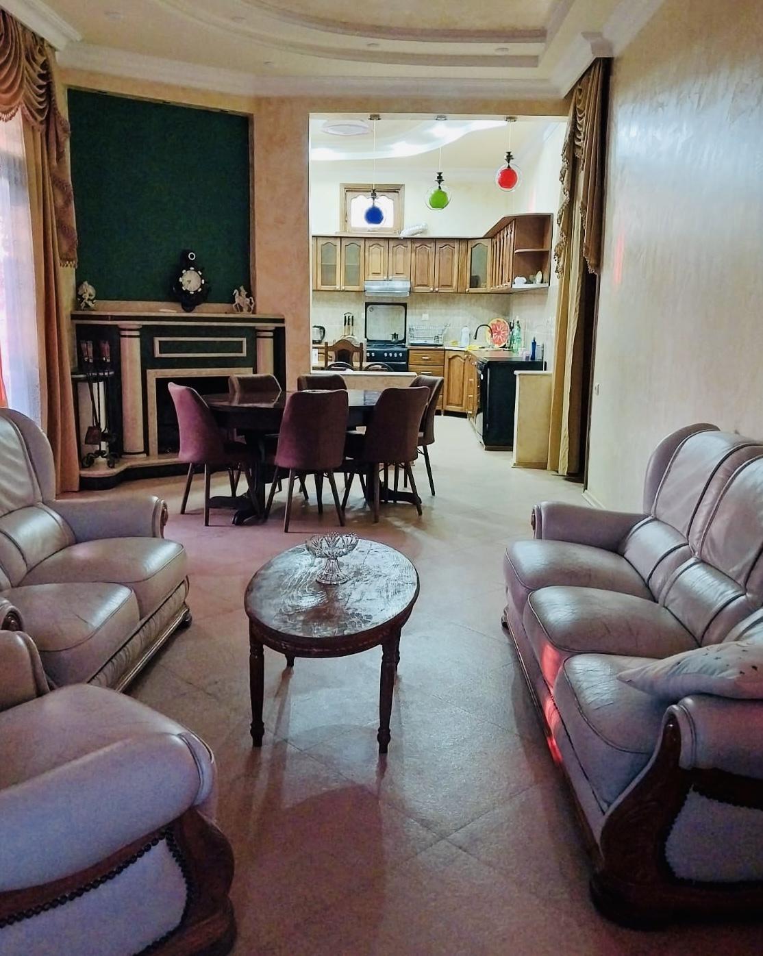 9-Room House For Rent In Batumi, Ioseb Noneshvili St, 16/20 view 3