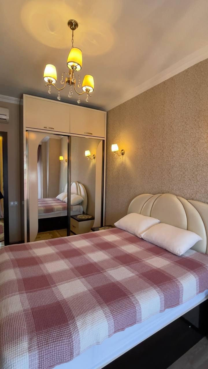 2-Room Apartment For Rent In Batumi, Vakhtang Gorgasali St, 49 view 3