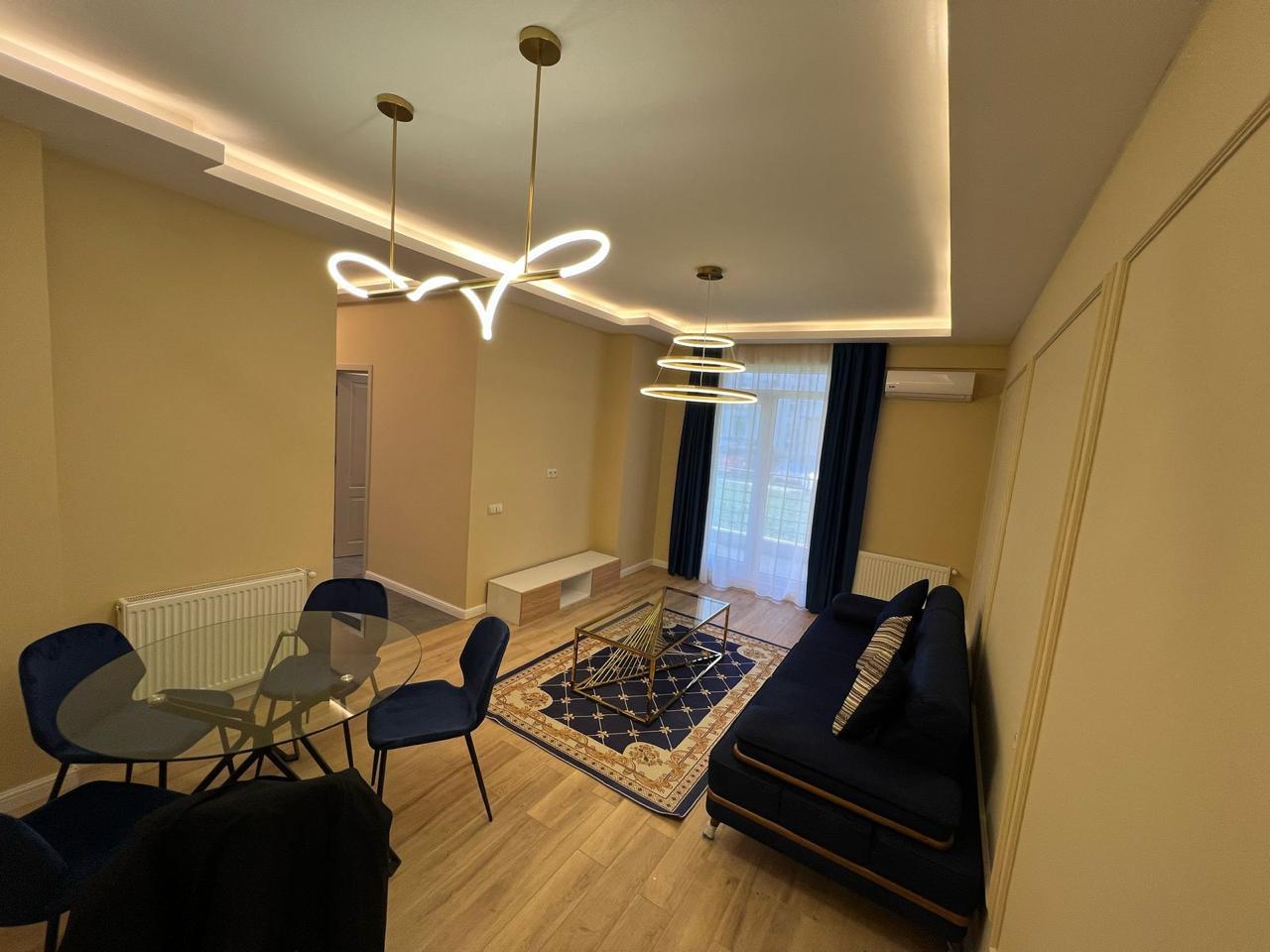 4-Zimmer-Wohnung, Patara Digomi
