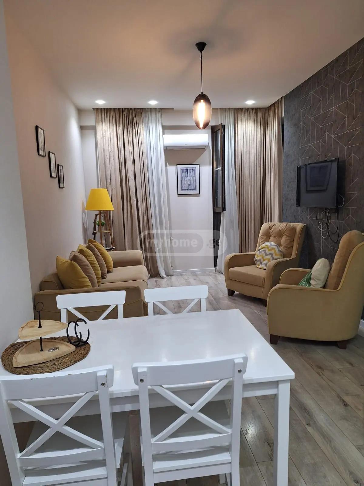 2-room apartment, Lisi (2/8)
