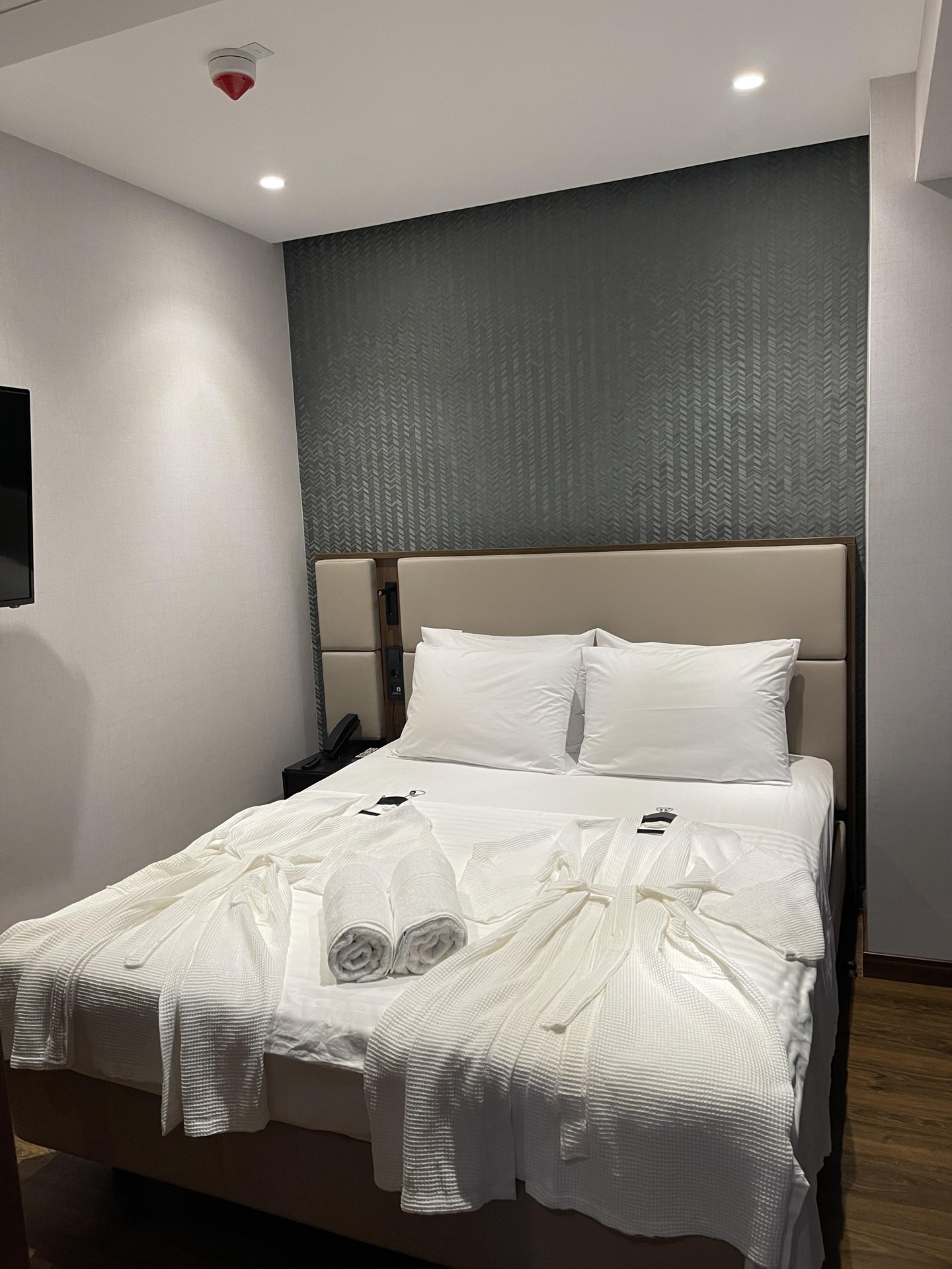 2-Room Apartment For Daily Rent In Batumi, Alliance Privilege, 48 M² — $160 Per Day view 2