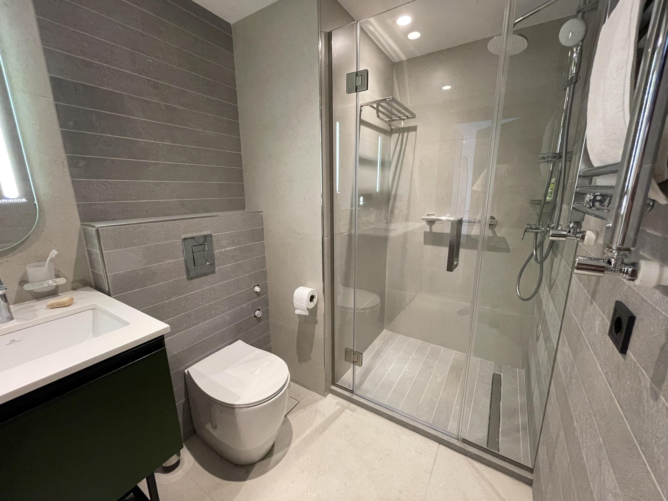2-Room Apartment For Daily Rent In Batumi, Alliance Privilege, 48 M² — $160 Per Day view 8