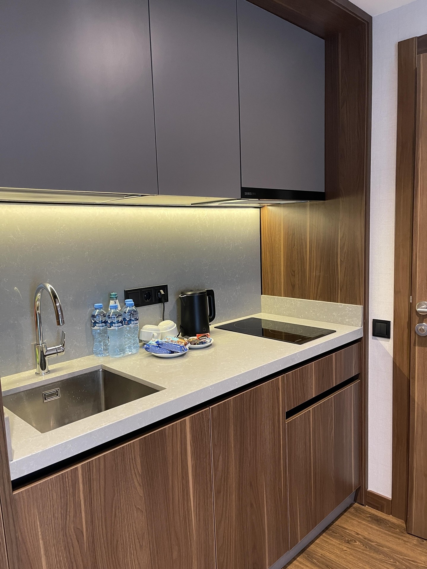 2-Room Apartment For Daily Rent In Batumi, Alliance Privilege, 48 M² — $160 Per Day view 9