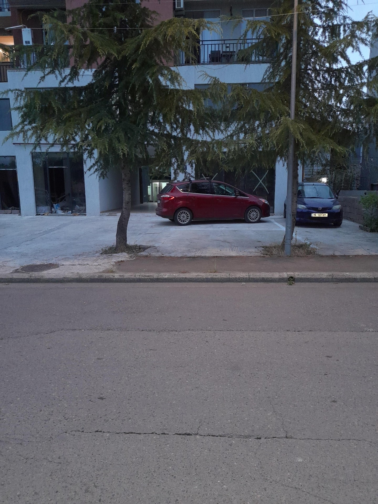 Commercial Property For Rent: 84 M² In Batumi, Apkhazeti St, 37 – 2 800 ₾ view 3