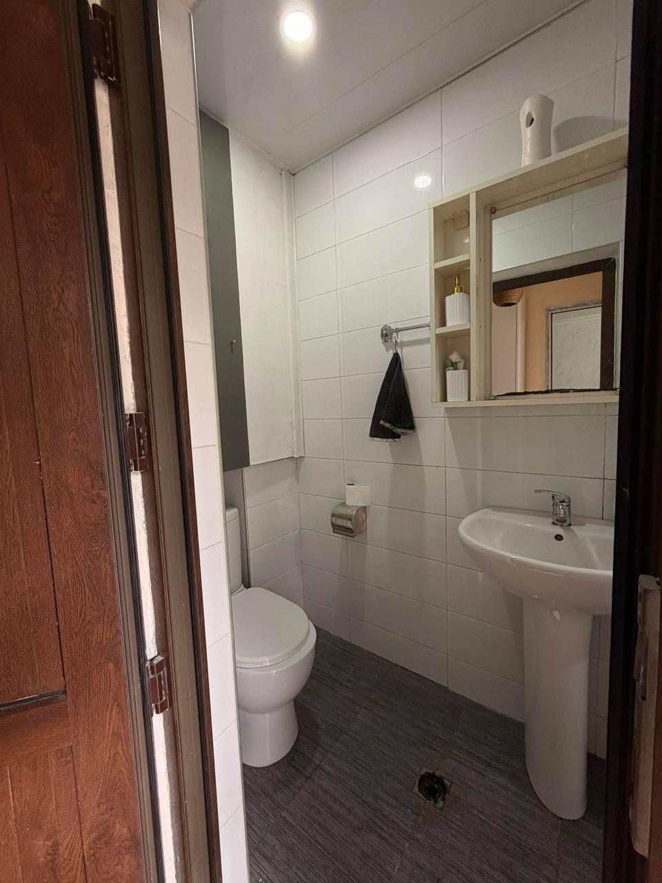 2-Room Apartment For Rent In Batumi, Tamar Mepe Ave, 9a view 5