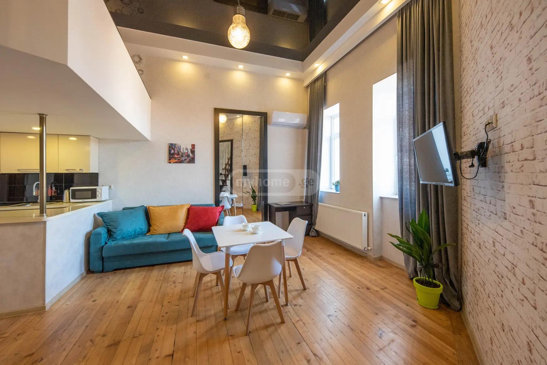 1-room apartment, Sololaki