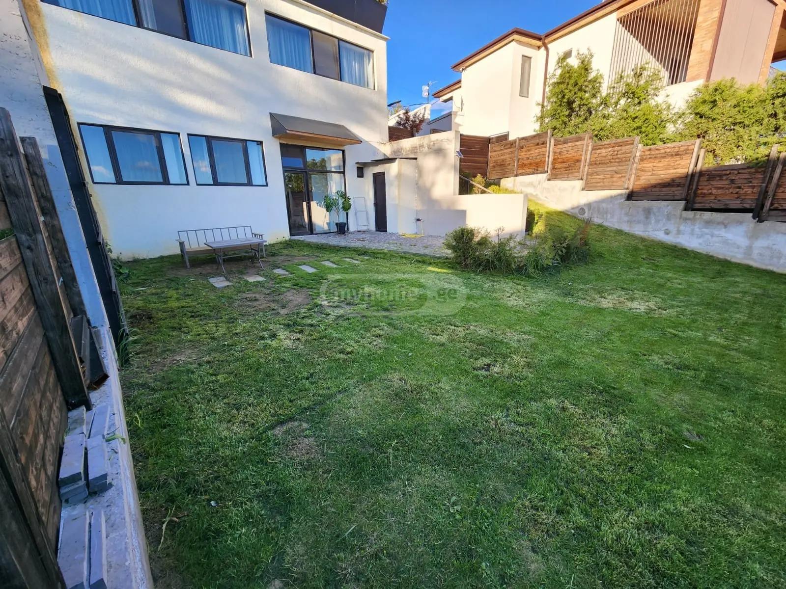 4-Room Country House For Rent In Manglisi, Stalin St, 4 view 8