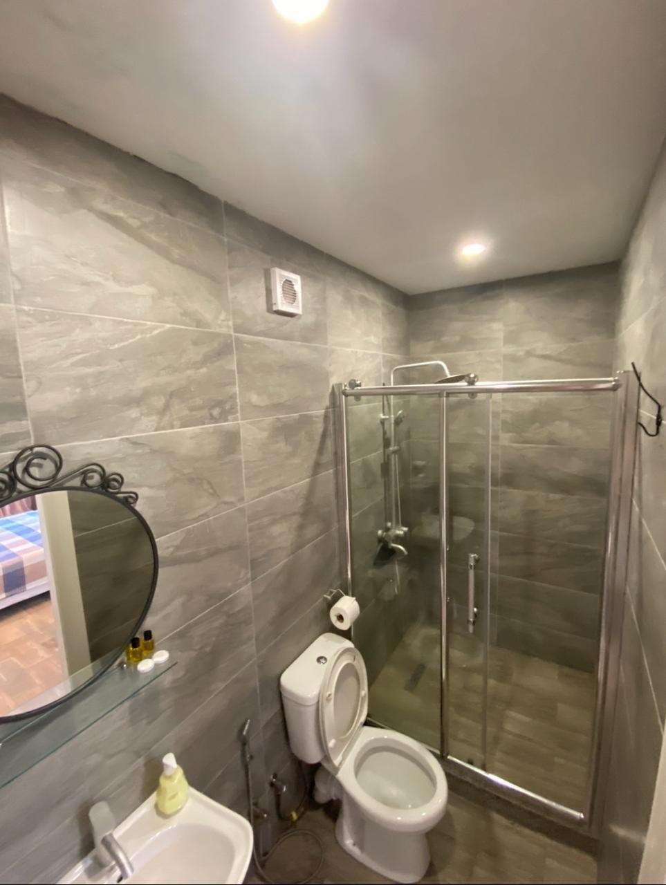 5-Room House In Batumi, Demetre Tavdadebuli St, 3, 600 M², Is Available For Daily Rent For $2,000 view 3