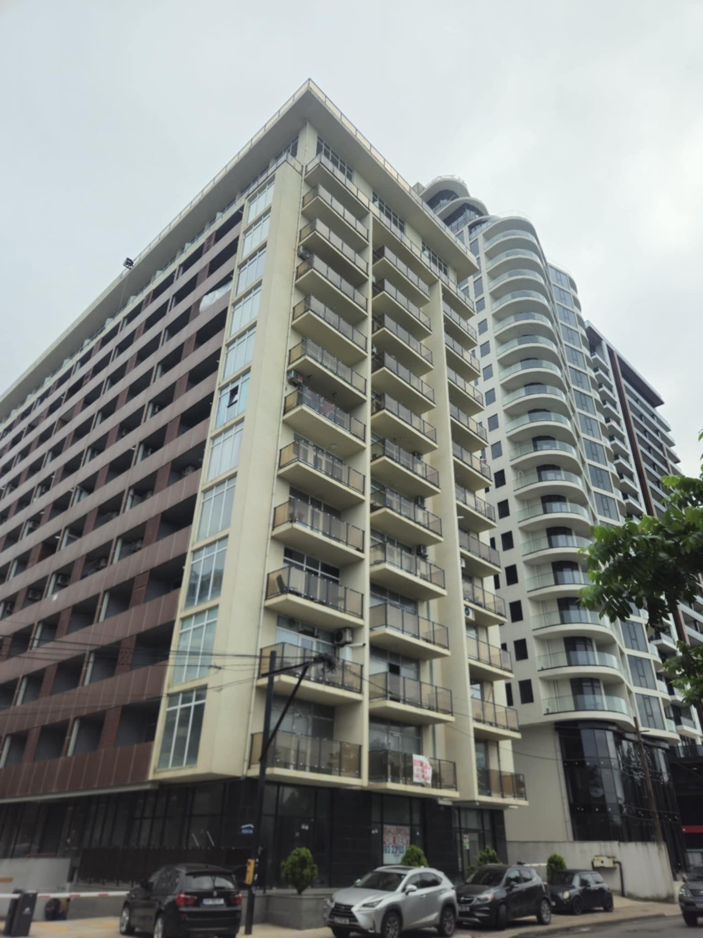 Studio Apartment For Sale view 2