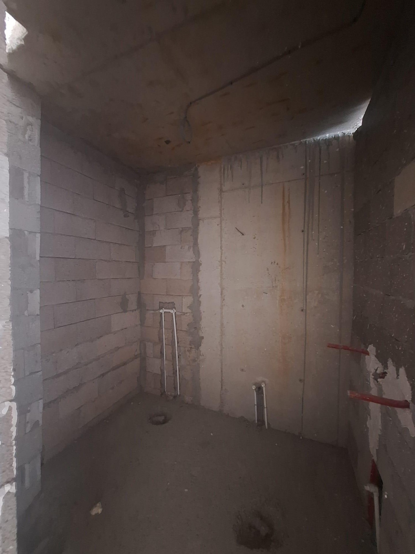 Studio Apartment For Sale view 8