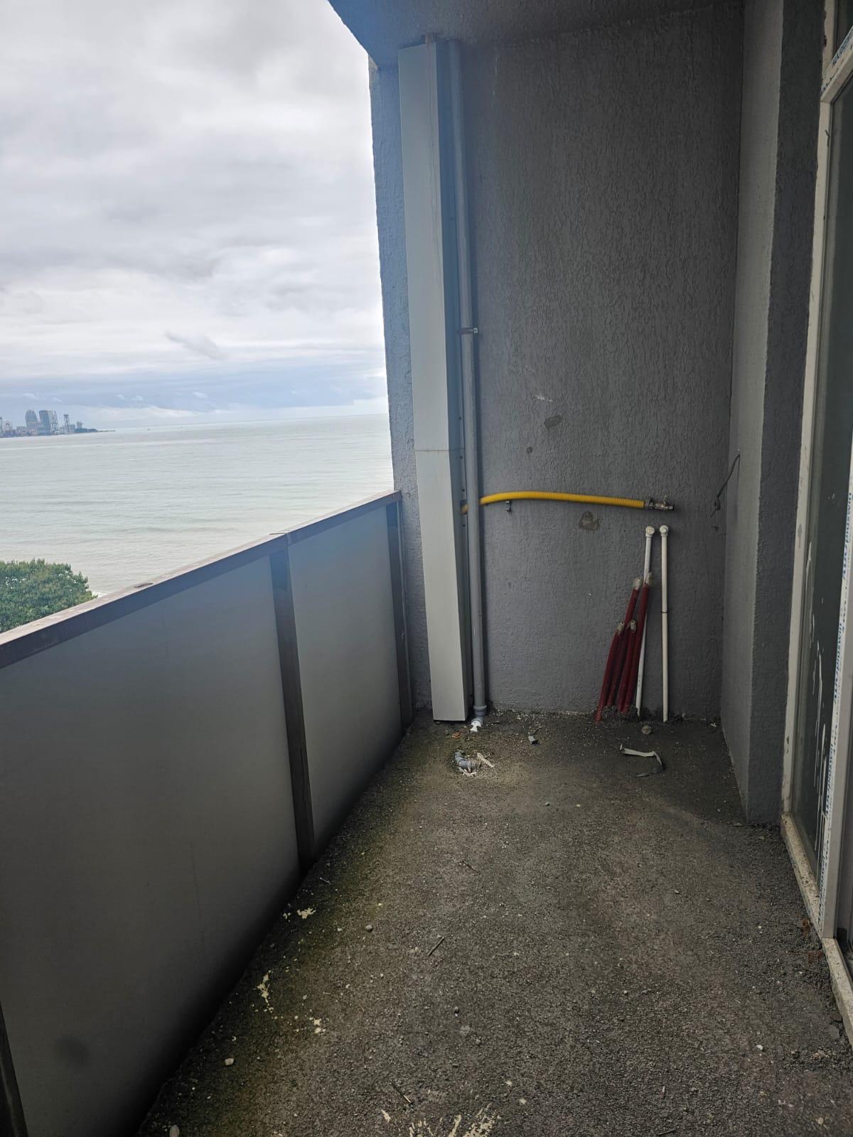 Studio Apartment For Sale view 10
