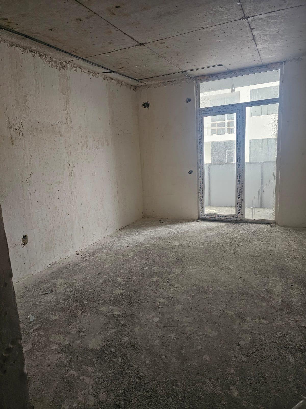 Studio Apartment For Sale view 11