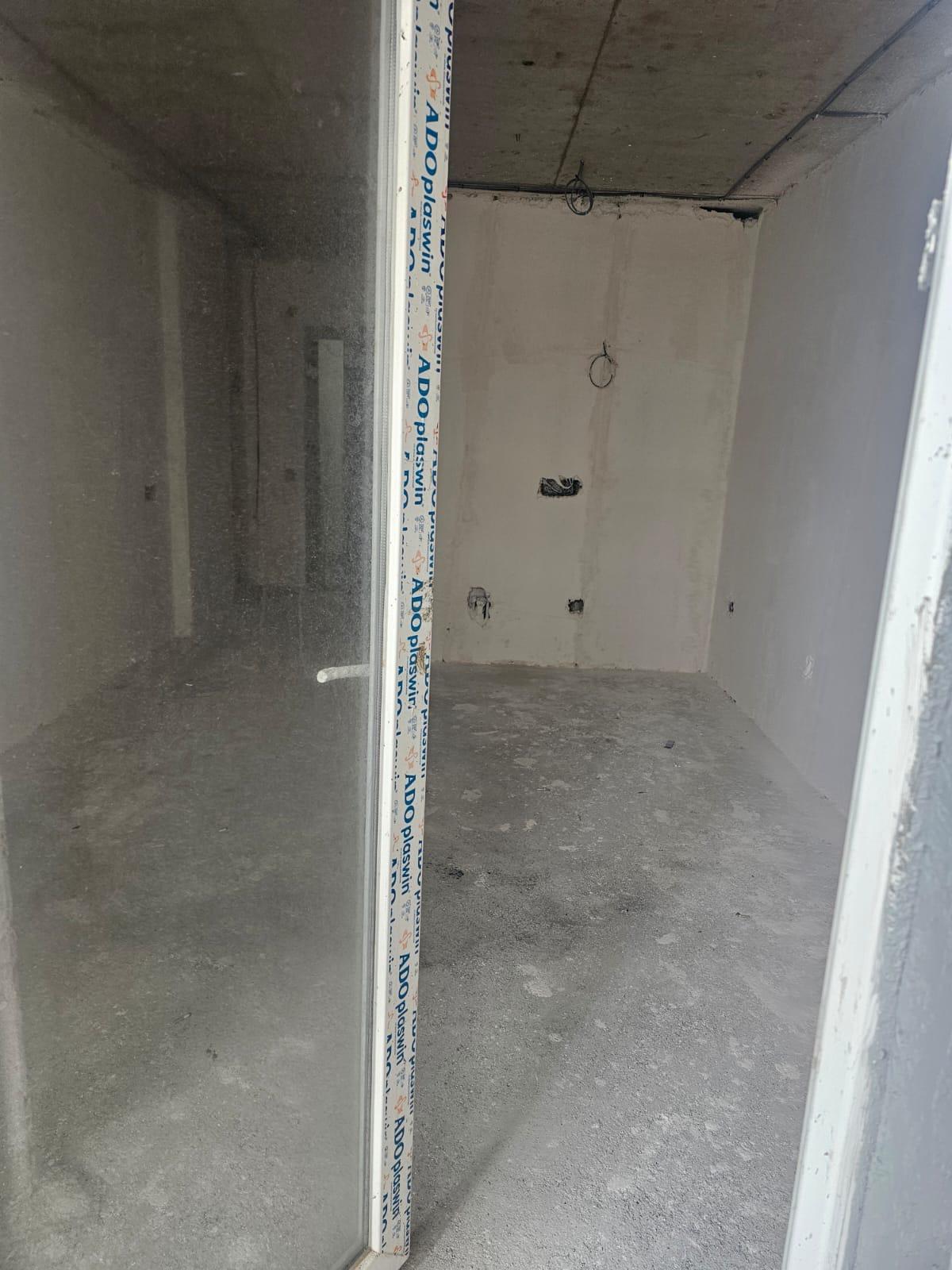 Studio Apartment For Sale view 15