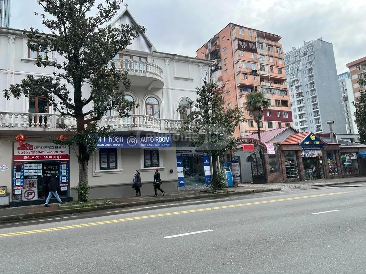 Commercial Property For Rent: 410 M² In Batumi, Ilia Chavchavadze St – $2,400 view 6
