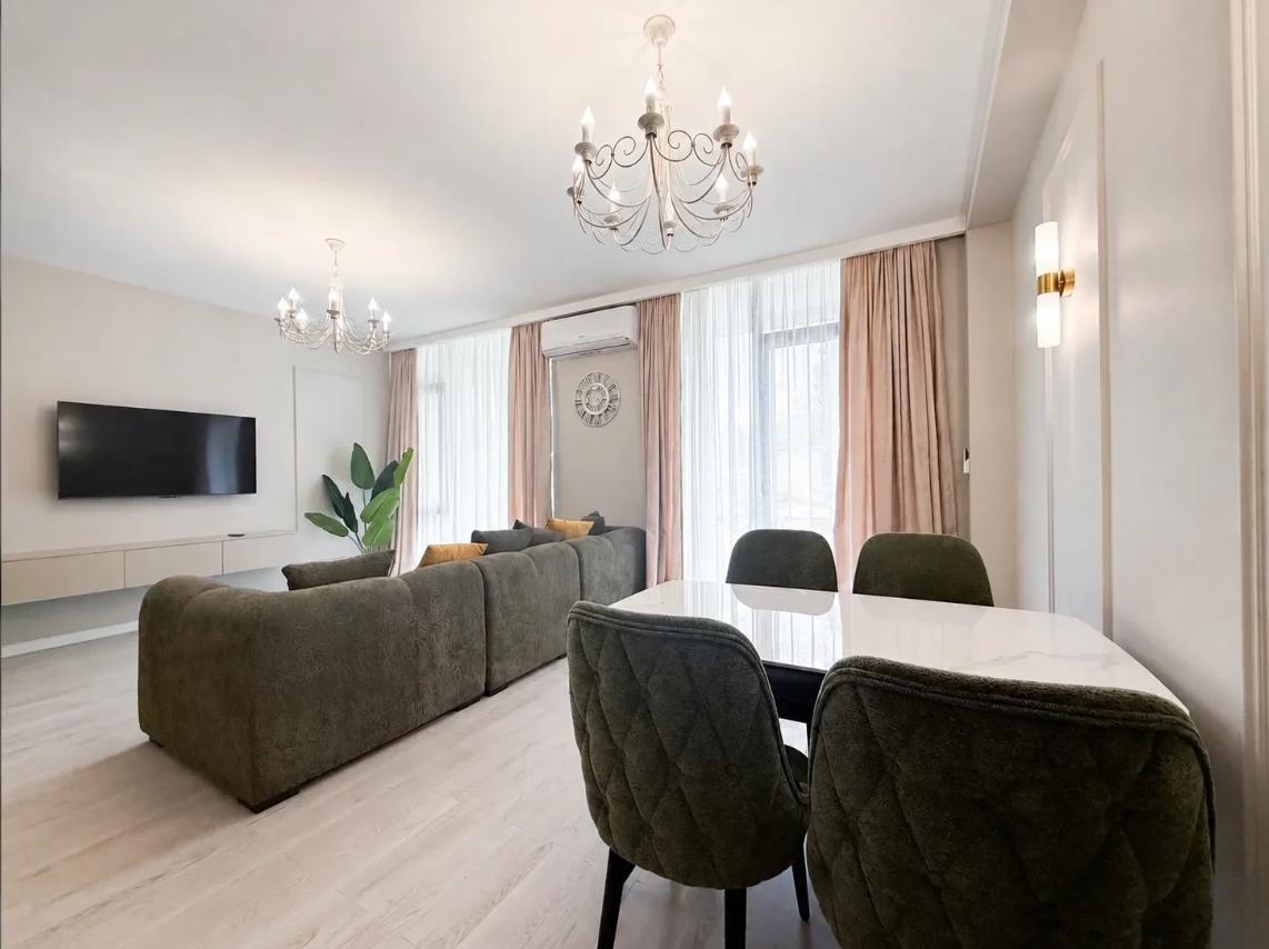 6-Room House In Chakvi, Khimshiashvili St, 18, 273 M², Is Available For Daily Rent For $300 view 12