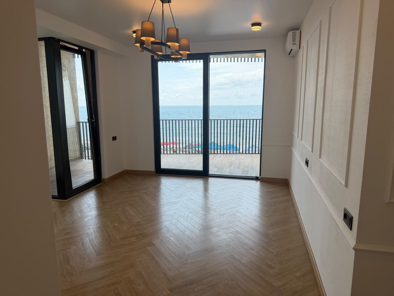Studio Apartment For Sale view 5
