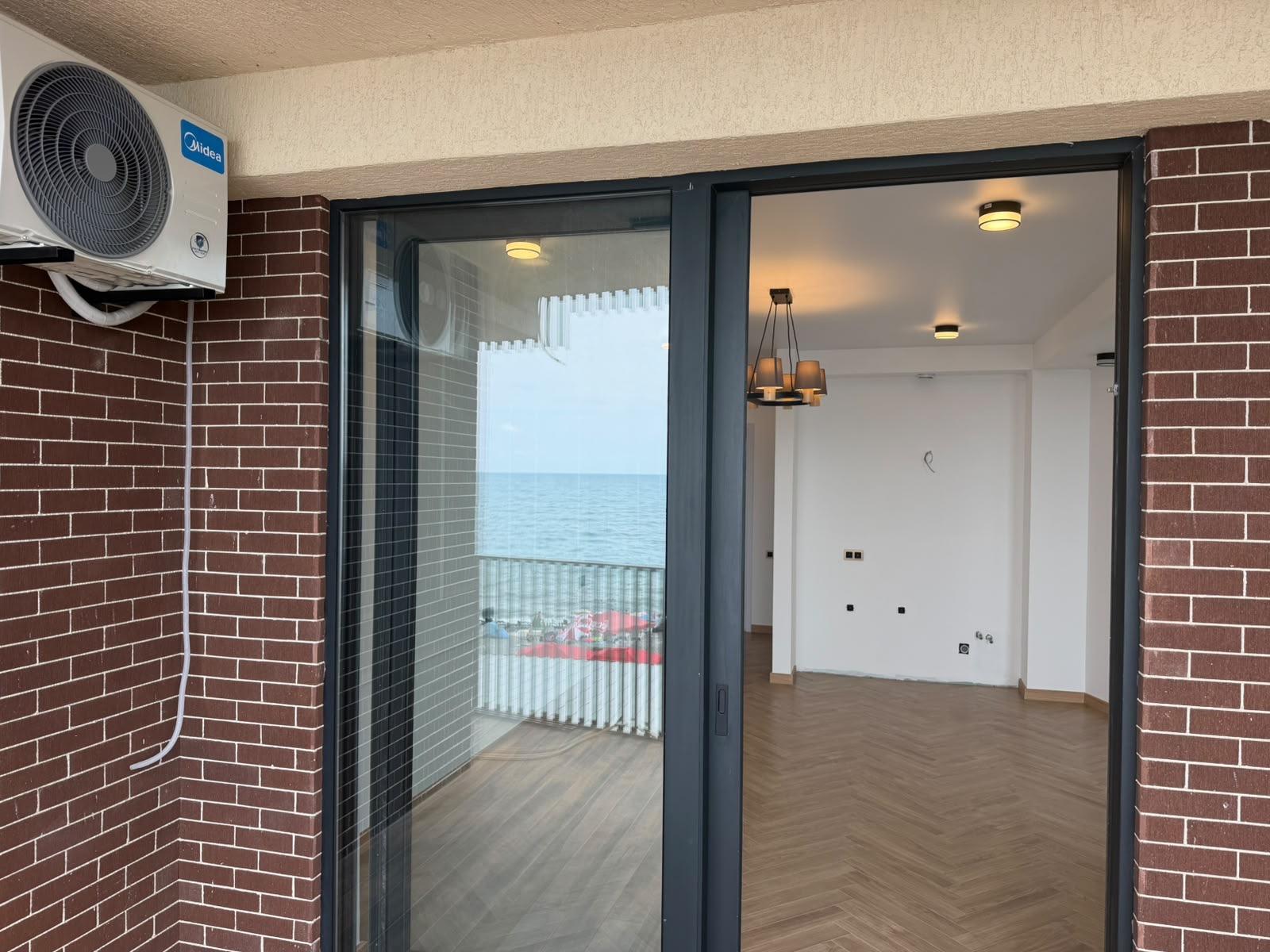 Studio Apartment For Sale view 8
