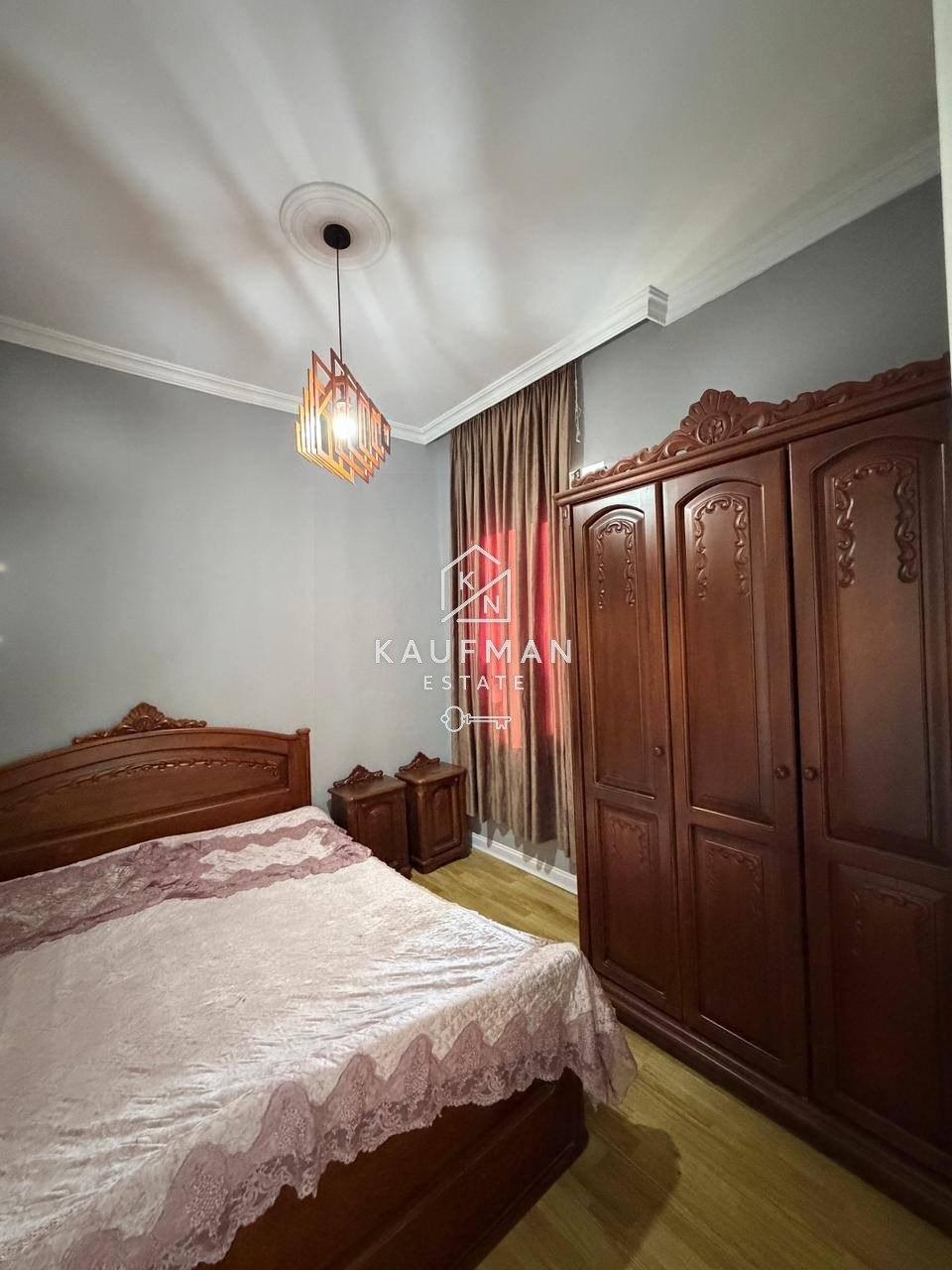 3-Room House For Rent In Batumi, Vakhtang Gorgasali St, 23 view 2
